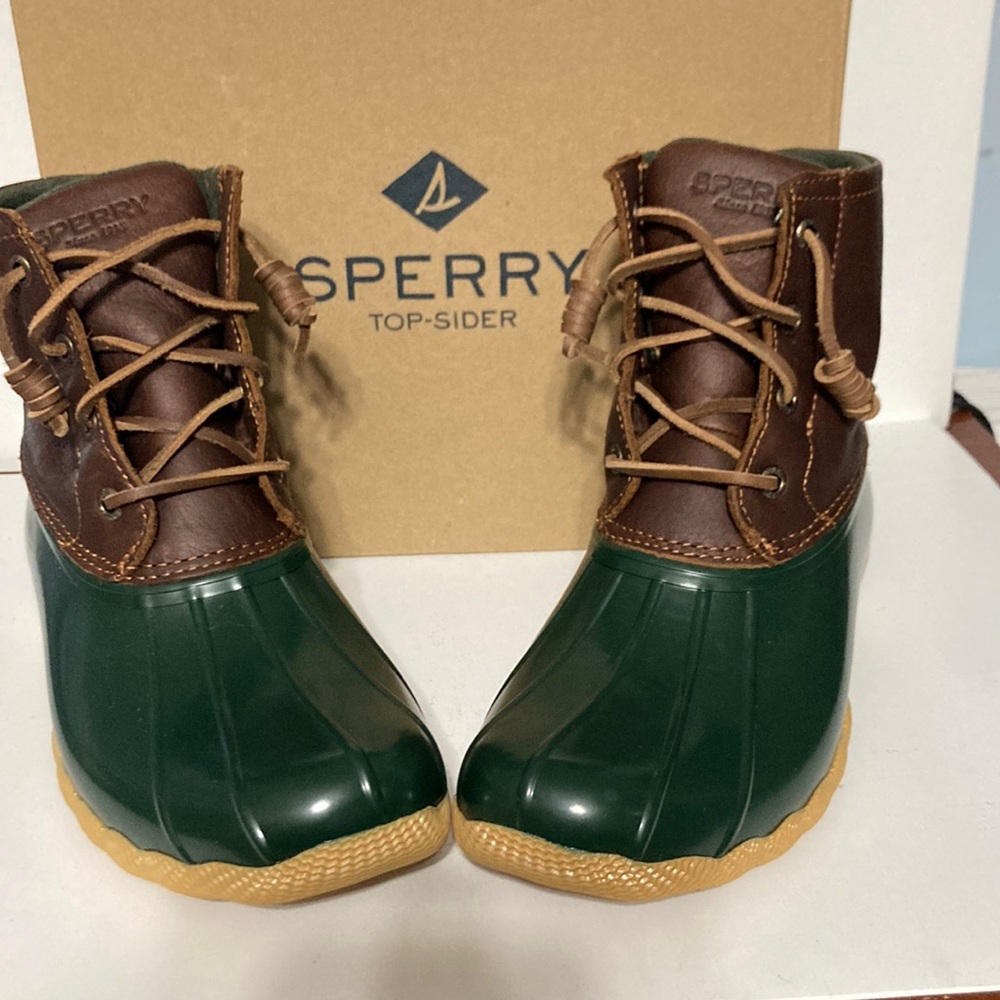 NIB Sperry Saltwater Duckboots